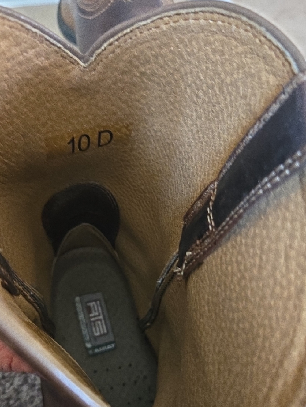 Ariat Mens Heritage Roper Western Boot Round Toe 10D Oiled Brown Distressed - Picture 9 of 14
